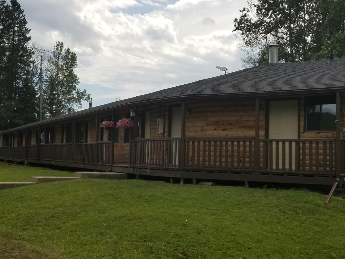 Schott'S Lake Conference & Resort Sundre Exterior photo